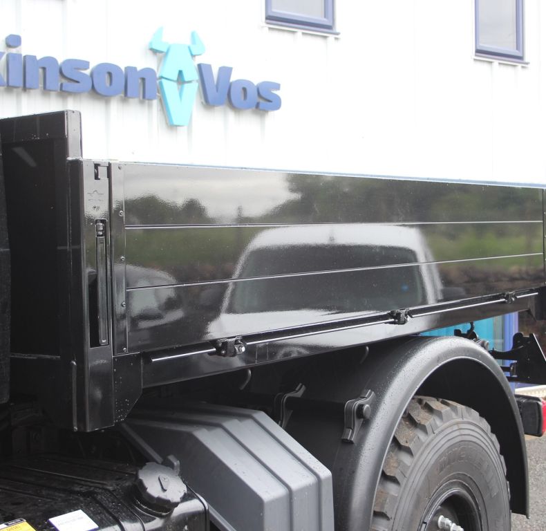 NEW DOKA UNIMOG BODY