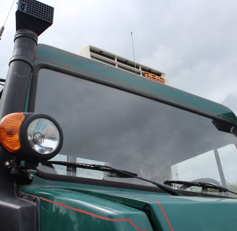 RADIO CONSOLE SBU HIGH TOP