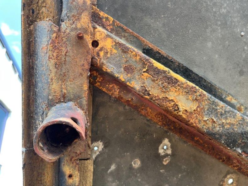 USED REAR BODY 406-427