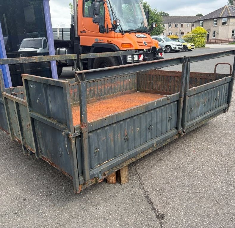 REAR BODY 416 U1100