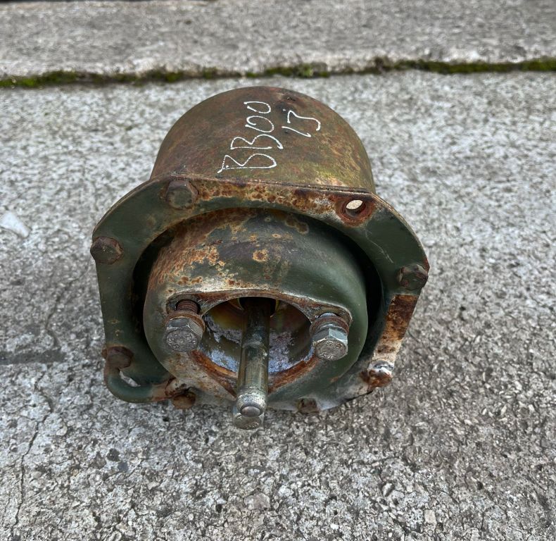 USED BRAKE BOOSTER SBU U1000-1750