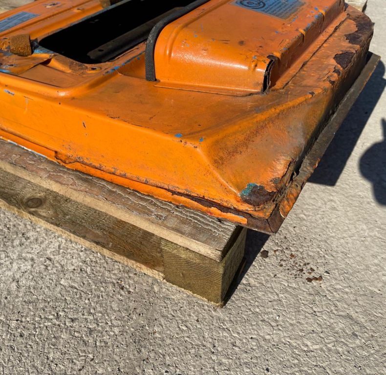 LEFT HAND DOOR SBU U1000-2450