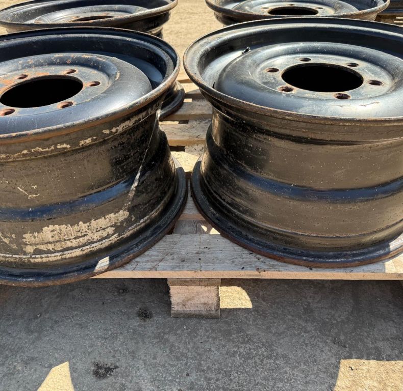 SET 4 USED RIMS 408 401 1101