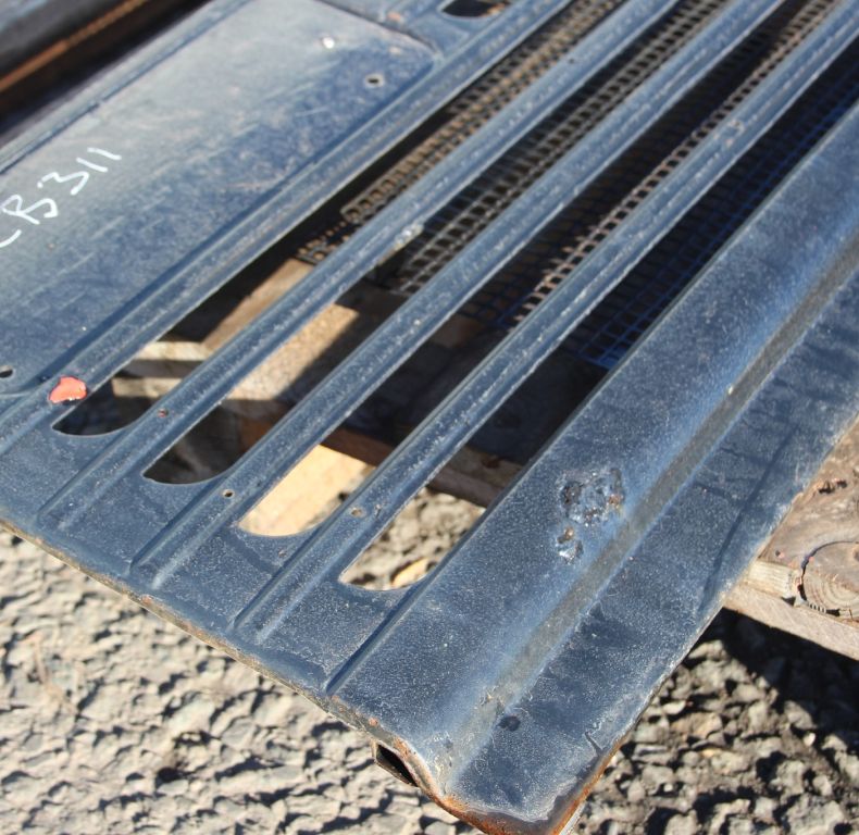 USED GRILLE TO SUIT U1200-U1700 MODELS