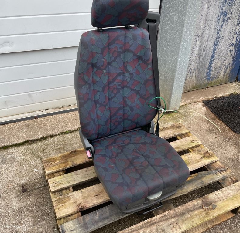 USED ISRI SUSPENSION SBU LH SEAT
