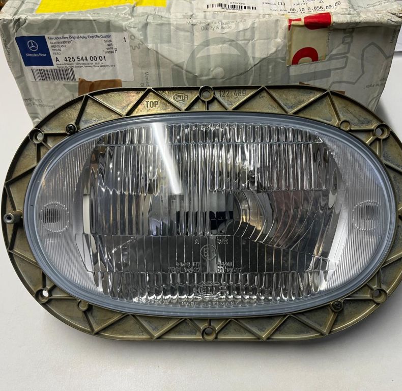SBU HEADLIGHT NOS