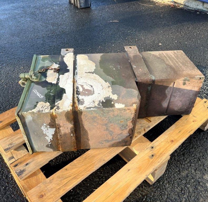 EX-MILITARY U1300L TOOLBOX STORAGE BOX