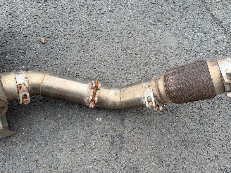 STAINLESS STEEL EXHAUST SYSTEM U1300,U1550 435-437