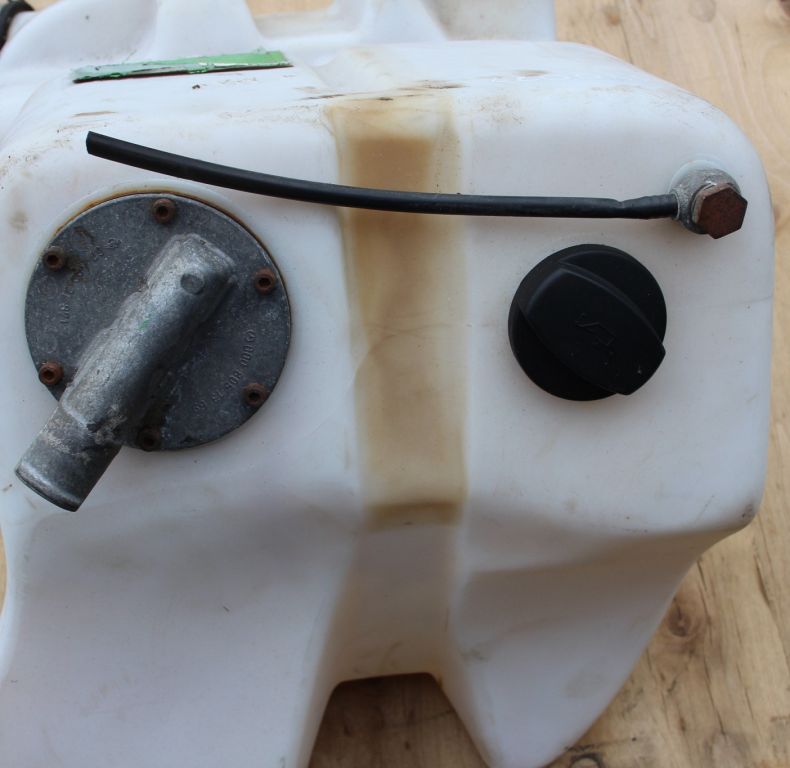 HYDRAULIC TANK SBU LATER TYPE