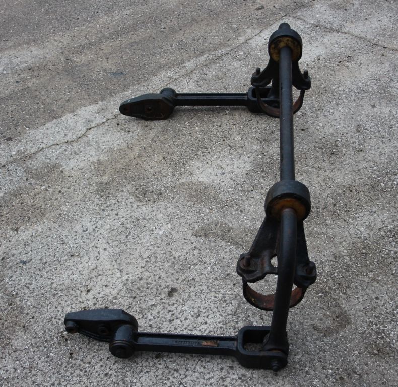 REAR ANTI ROLL BAR U1300L