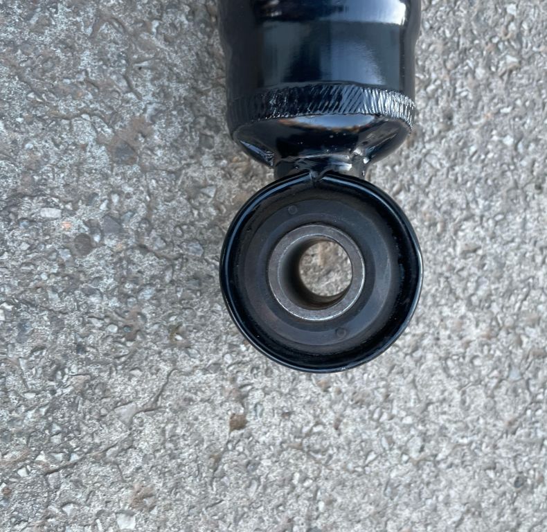 NEW OLD STOCK U1700 FRONT/REAR SHOCK ABSORBER