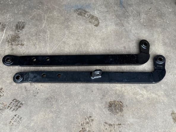 U406-427 3 POINT LINKAGE ARMS