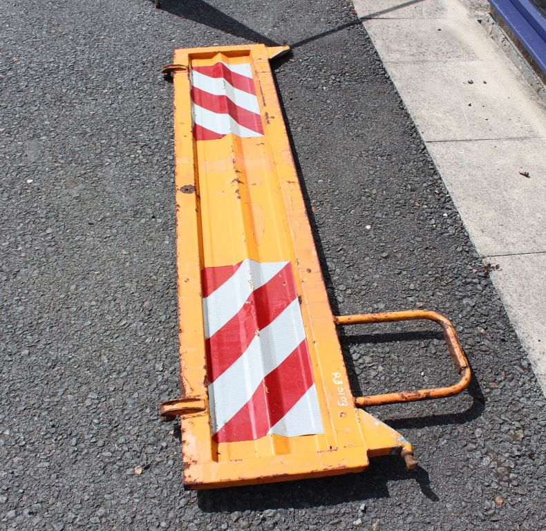 USED TAILGATE U1250,1450 & 1650