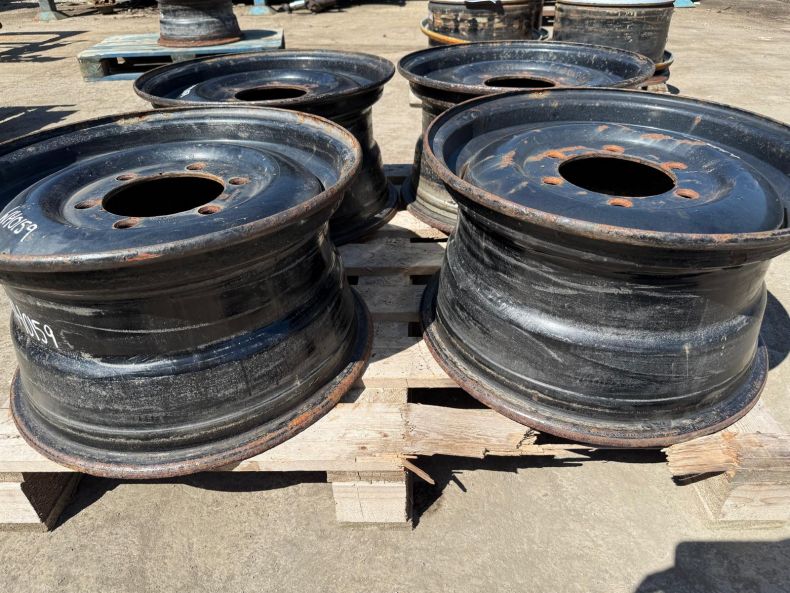 SET 4 USED RIMS 408 401 1101