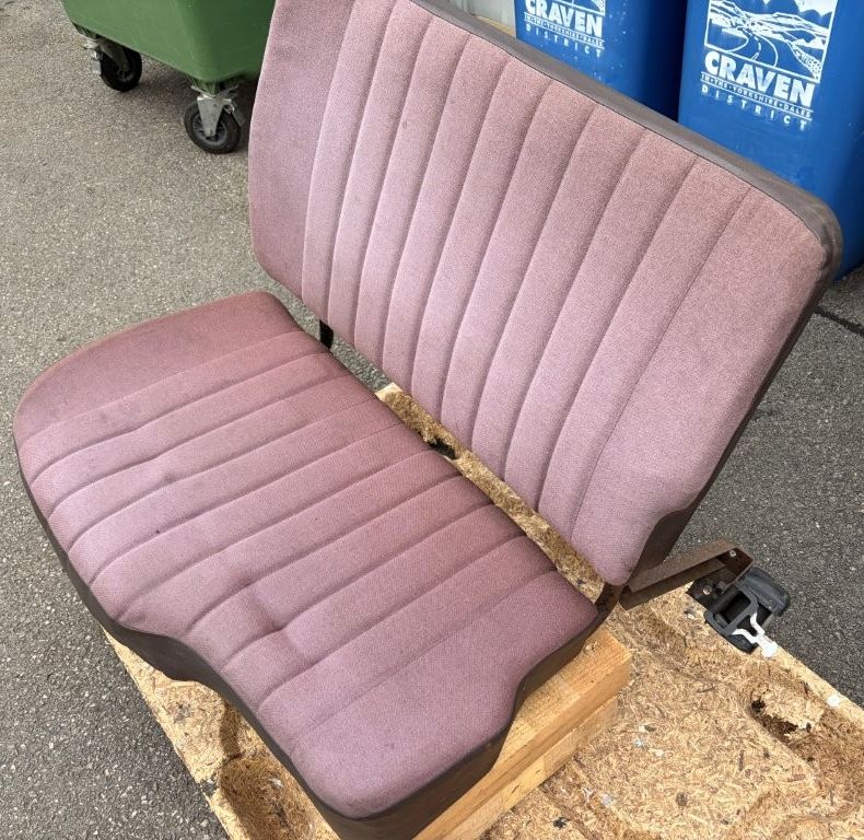 DOUBLE SEAT SBU LEFT HAND DRIVE