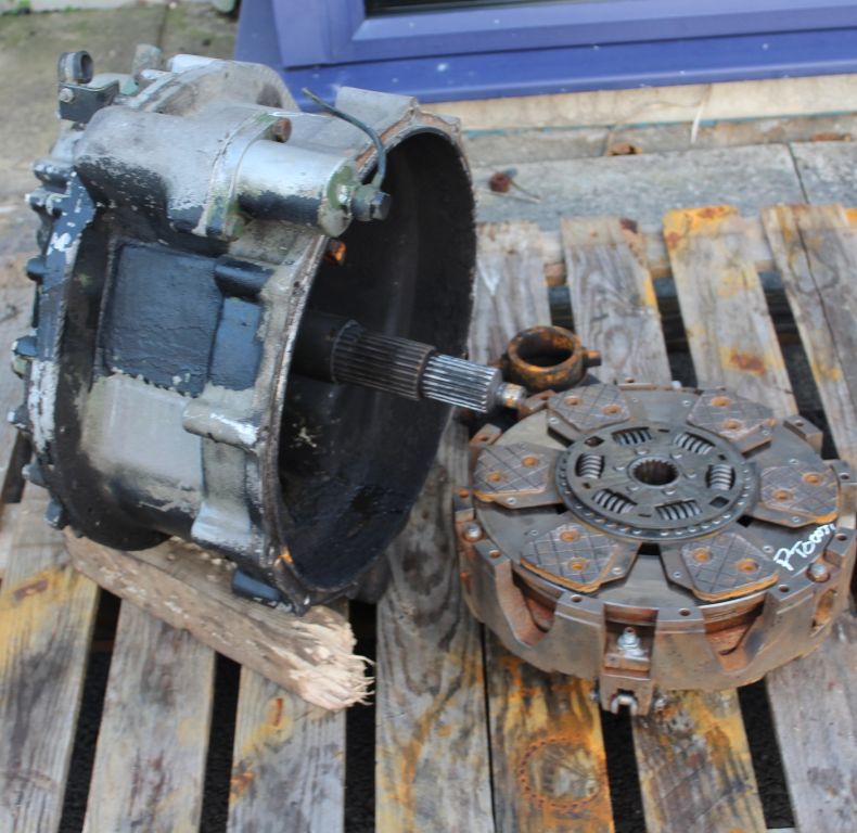 USED DOUBLE CLUTCH PTO BOX