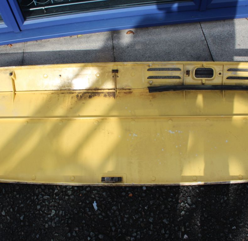 USED SQUARE CAB BONNET