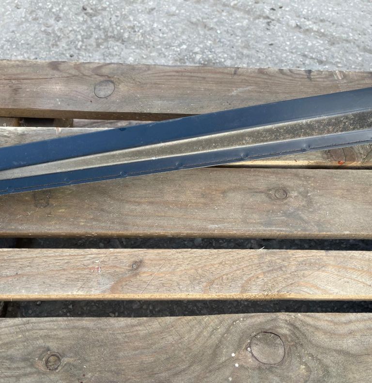 NEW/OLD STOCK DOOR ALL SQUARE CAB MODELS