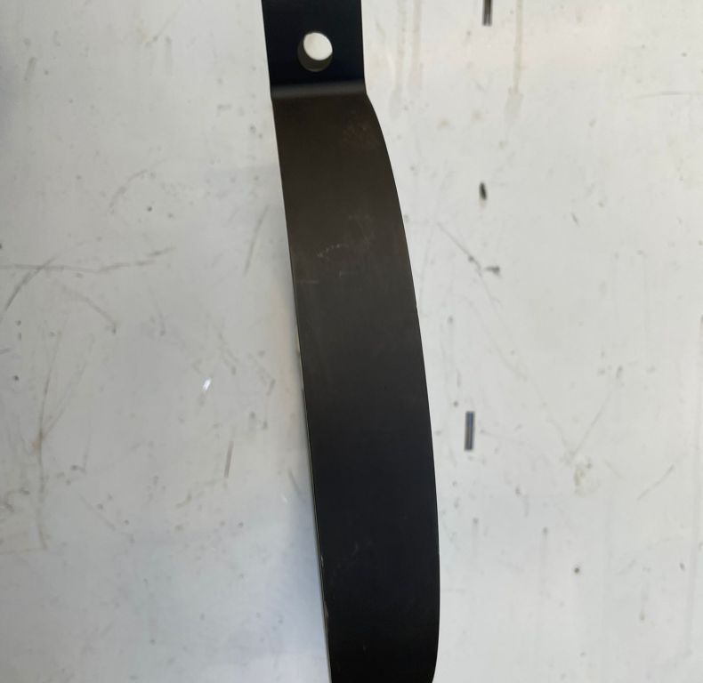 REAR SILENCER MOUNTING STRAP