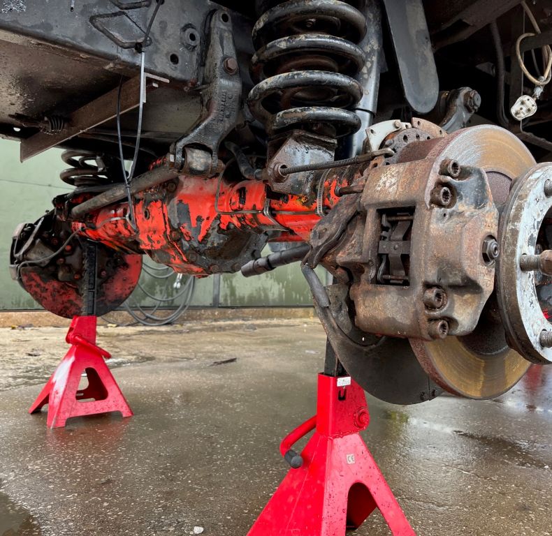 DISC BRAKE FAST AXLES