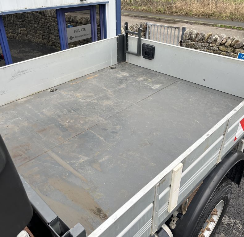 2016 U423 - ONE OWNER FROM NEW