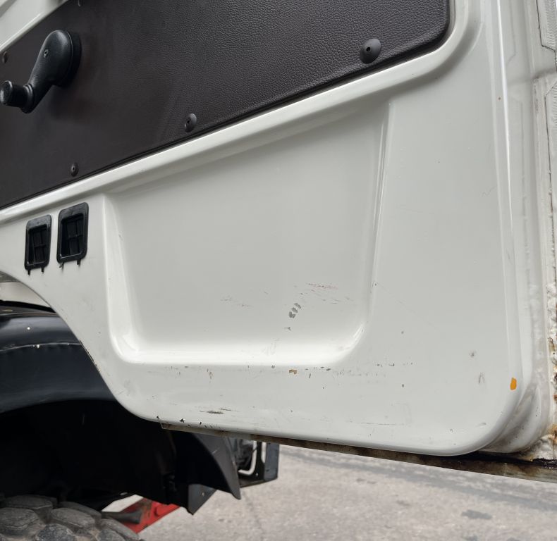 U1850 IDEAL CAMPER BASE VEHICLE