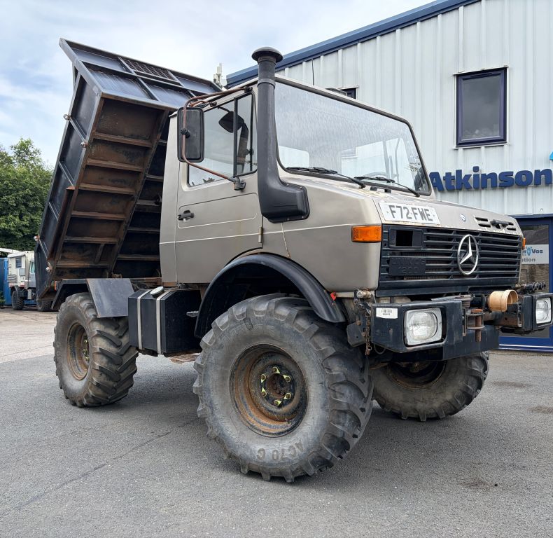 U1200AG SOLID UNIMOG READY TO GO TO WORK