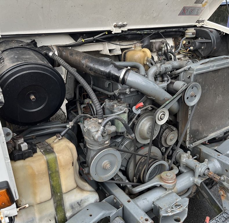 U1250VH ATLAS 100.1 CRANE & NEW CAB