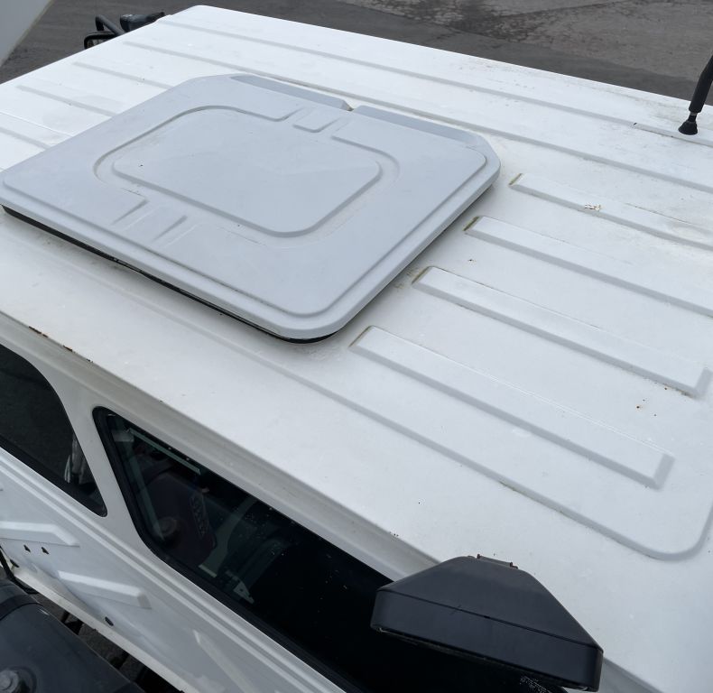 U4000 WITH 15M ACCESS PLATFORM