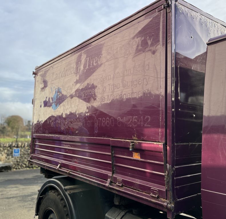 U1300L 3 WAY TIPPER - GREAT VALUE