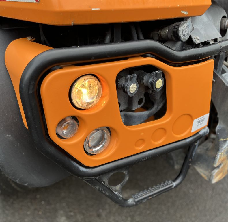 2016 U423 - ONE OWNER FROM NEW