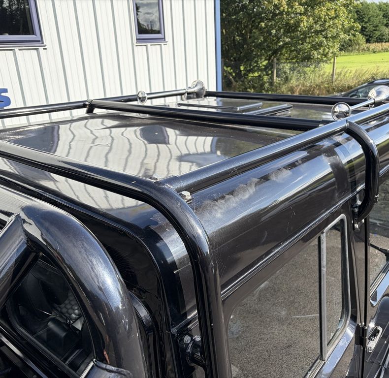 ONE-OFF CUSTOM BUILD - STUNNING TRUCK!