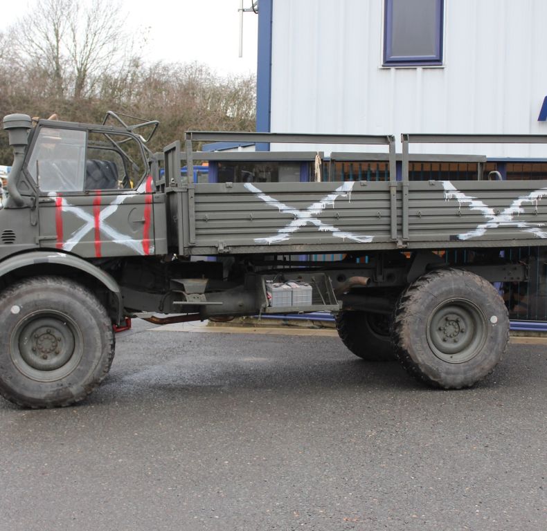 CLASSIC EX-MILITARY CABRIO 416/U1100