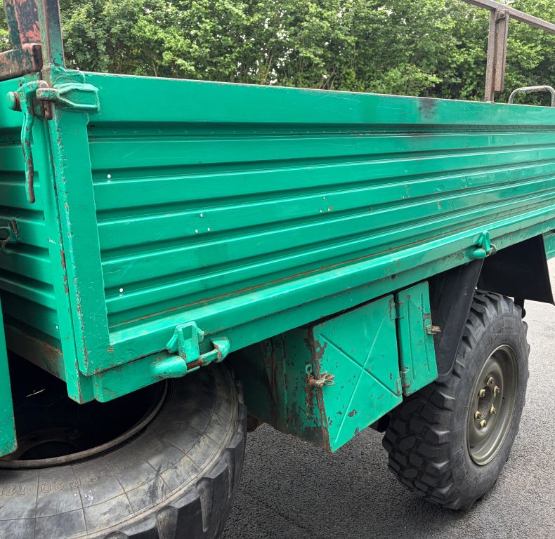 U1300L GREAT VALUE!