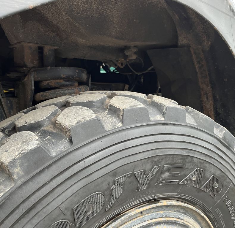 U1850 IDEAL CAMPER BASE VEHICLE