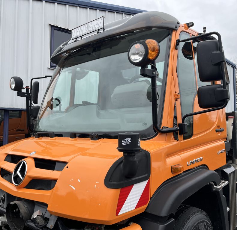 2016 U423 - ONE OWNER FROM NEW