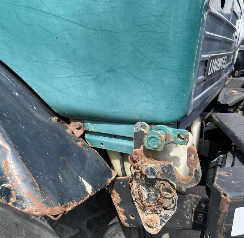 U1600AG REAR LINKAGE & HITCH