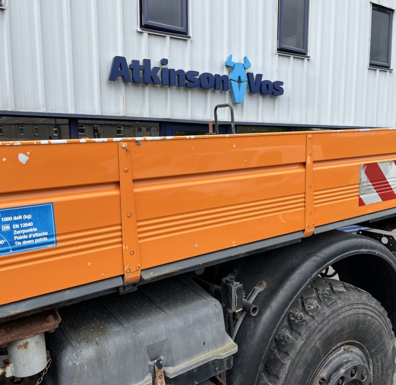 U400 170HP 4 CYL UNIMOG
