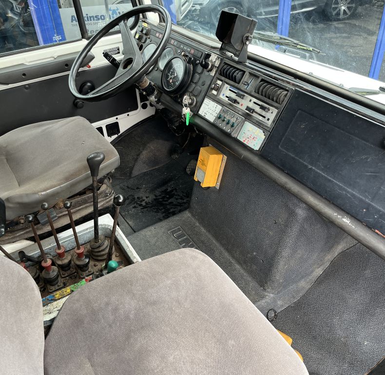 U1250VH ATLAS 100.1 CRANE & NEW CAB