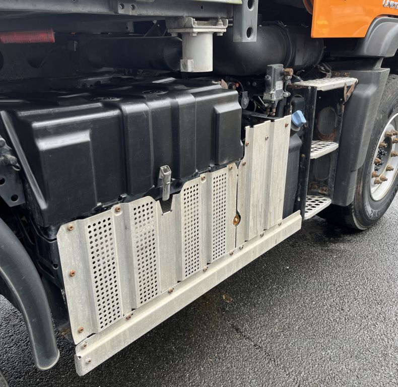 2016 U423 - ONE OWNER FROM NEW