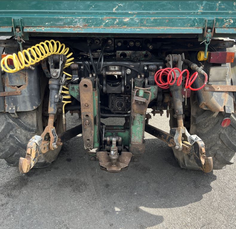 U1600AG REAR LINKAGE & HITCH