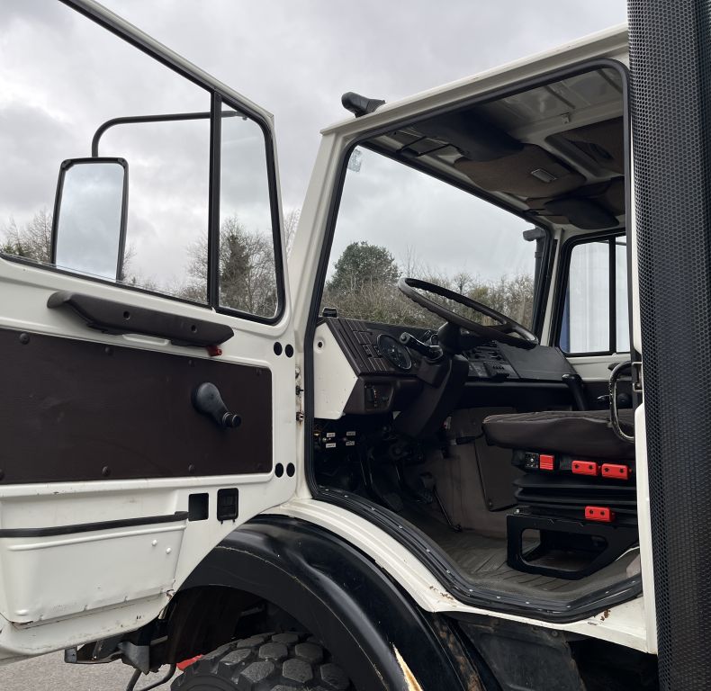 U1850 IDEAL CAMPER BASE VEHICLE