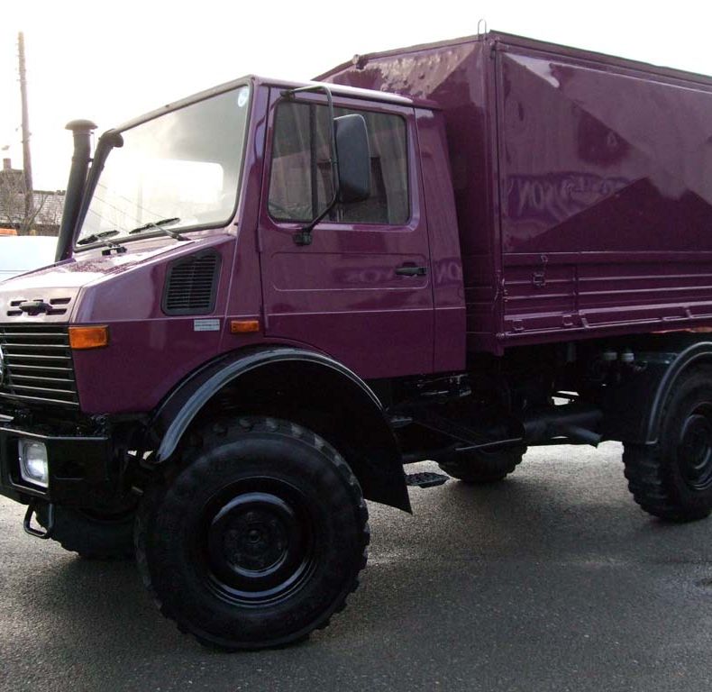 U1300L 3 WAY TIPPER - GREAT VALUE