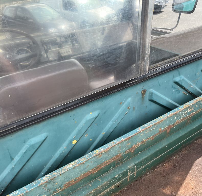 U1600AG REAR LINKAGE & HITCH