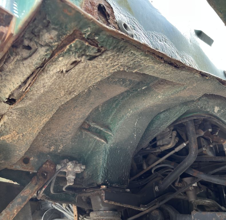 U1600AG REAR LINKAGE & HITCH