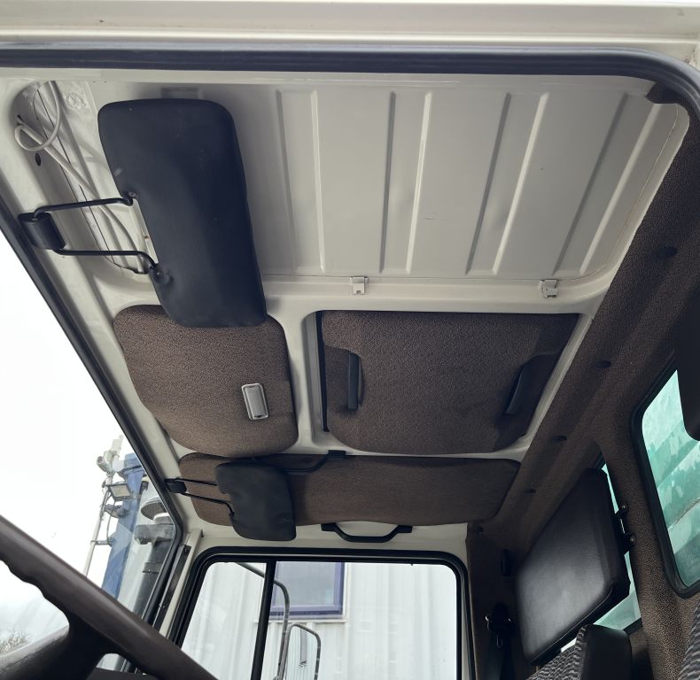 U1850 IDEAL CAMPER BASE VEHICLE