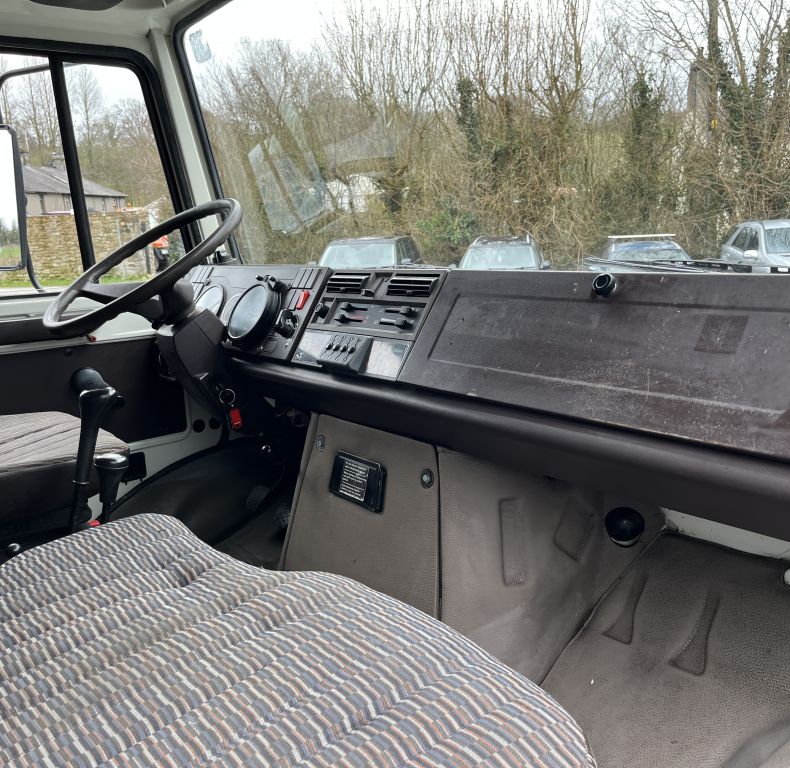 U1850 IDEAL CAMPER BASE VEHICLE