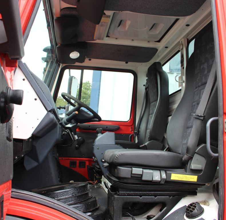 U5000 3.8M WHEELBASE - CTIS