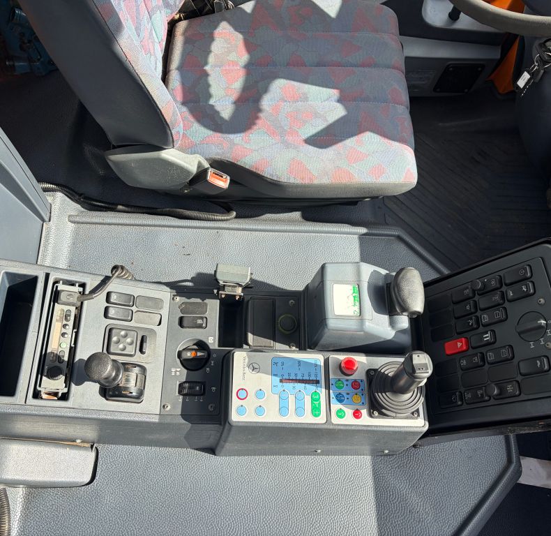WELL EQUIPPED 170HP U300 AG REGISTRATION
