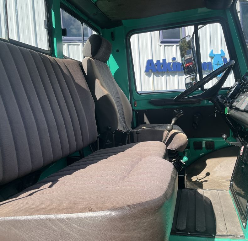 U1600 AG SPEC; FRONT & REAR LINKAGE, PTO, 3 WAY TIP
